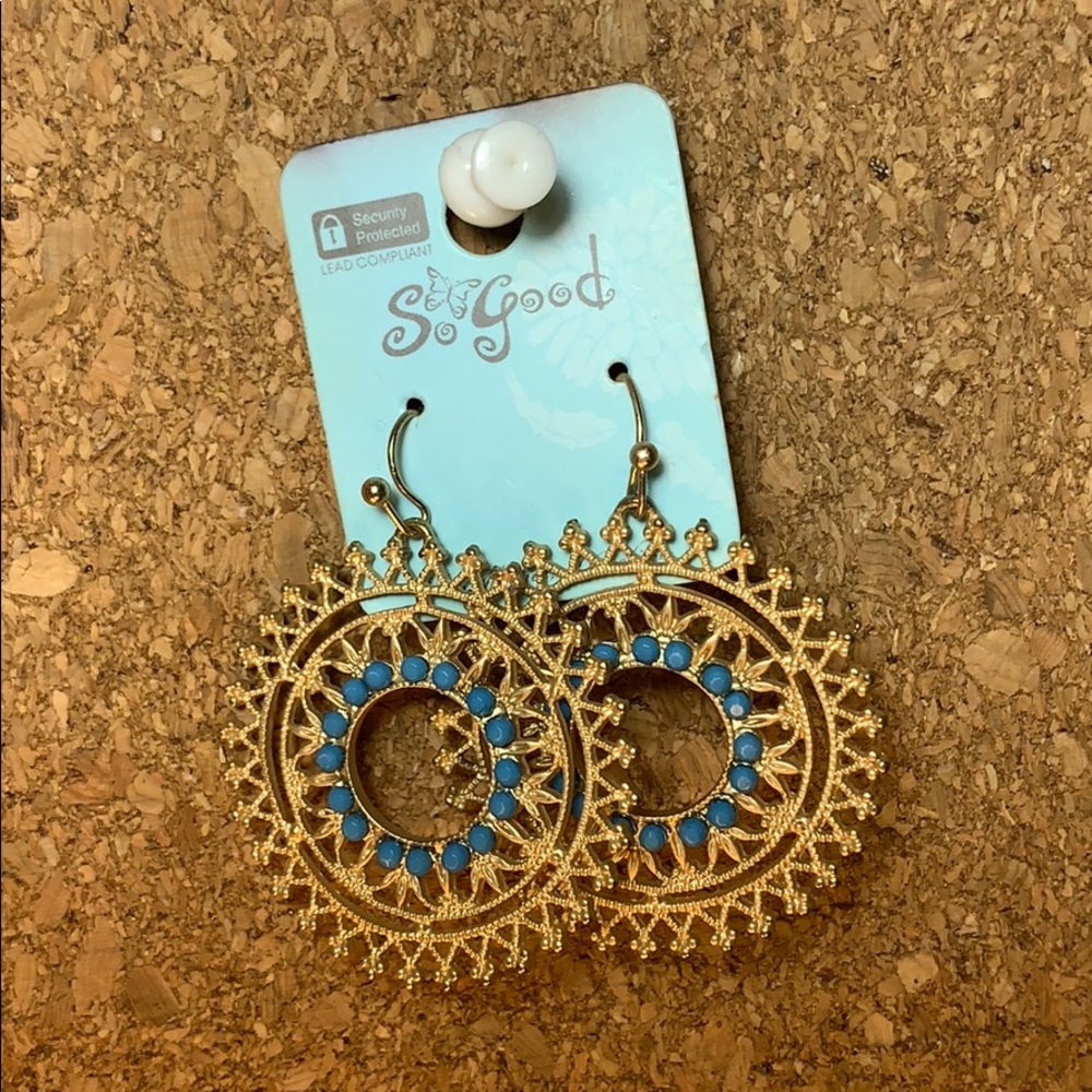 🔷🔹🔷GORGEOUS EARINGS🔷🔹🔷